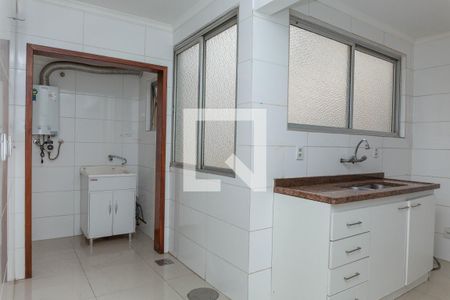 Apartamento à venda com 219m², 3 quartos e 1 vaga Apartamento à venda com 219m², 3 quartos e 1 vagaCozinha