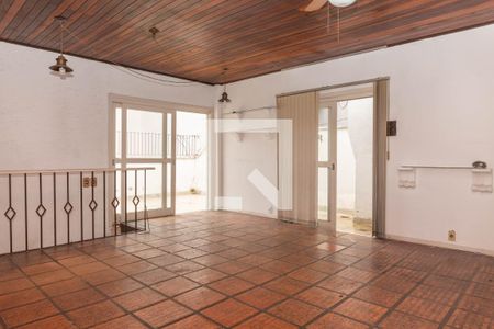 Apartamento à venda com 219m², 3 quartos e 1 vaga Apartamento à venda com 219m², 3 quartos e 1 vagaTerraço