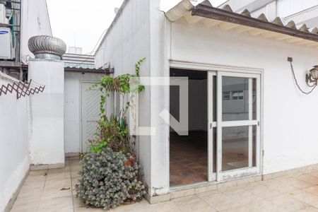 Apartamento à venda com 219m², 3 quartos e 1 vaga Apartamento à venda com 219m², 3 quartos e 1 vagaTerraço área externa