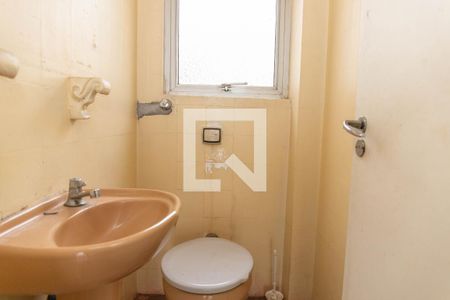 Apartamento à venda com 219m², 3 quartos e 1 vaga Apartamento à venda com 219m², 3 quartos e 1 vagaLavabo
