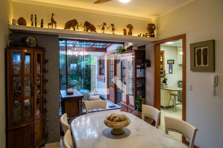 Sala de casa de condomínio à venda com 3 quartos, 240m² em Tristeza, Porto Alegre