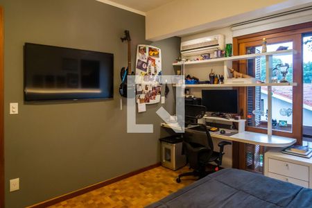 Quarto 1 de casa de condomínio à venda com 3 quartos, 240m² em Tristeza, Porto Alegre