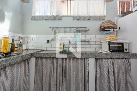 Casa de condomínio à venda com 88m², 2 quartos e 1 vagaCozinha