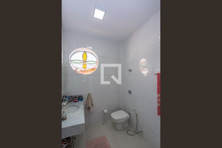 Casa de condomínio à venda com 88m², 2 quartos e 1 vagaBanheiro Social