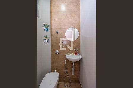 Casa de condomínio à venda com 88m², 2 quartos e 1 vagaLavabo