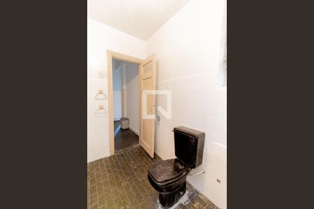 Apartamento para alugar com 177m², 3 quartos e sem vaga Apartamento para alugar com 177m², 3 quartos e sem vagaBanheiro