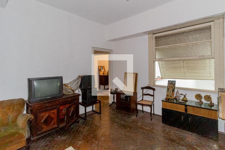 Apartamento para alugar com 177m², 3 quartos e sem vaga Apartamento para alugar com 177m², 3 quartos e sem vagaSala