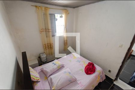 Casa à venda com 240m², 2 quartos e 2 vagas Casa à venda com 240m², 2 quartos e 2 vagasQuarto