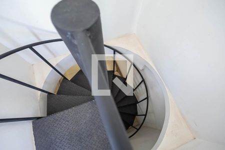 Apartamento à venda com 110m², 3 quartos e 1 vagaEscada