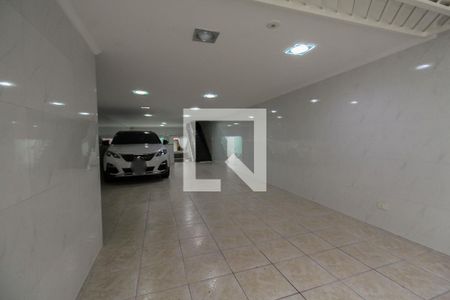 Casa à venda com 180m², 3 quartos e 4 vagasGaragem