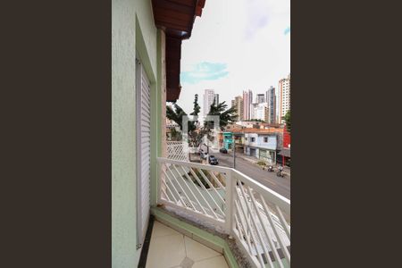 Casa à venda com 180m², 3 quartos e 4 vagasVaranda Suíte 2