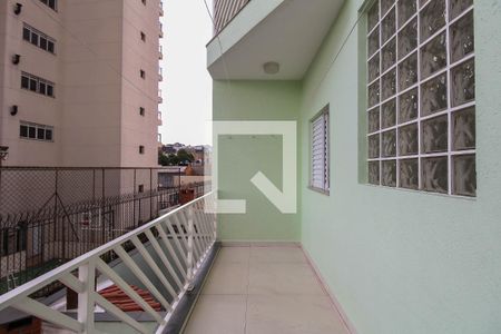 Casa à venda com 180m², 3 quartos e 4 vagasVaranda Externa