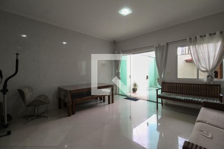 Casa à venda com 180m², 3 quartos e 4 vagasÁrea comum - Churrasqueira