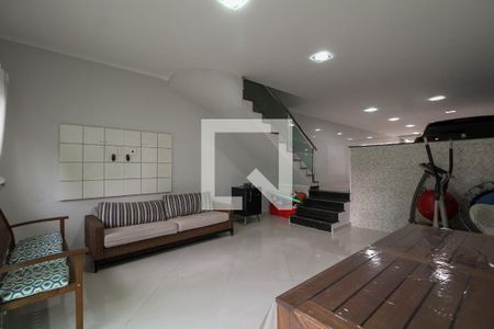 Casa à venda com 180m², 3 quartos e 4 vagasÁrea comum - Churrasqueira