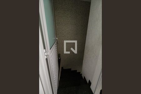 Casa à venda com 180m², 3 quartos e 4 vagasEscada Garagem