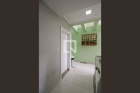 Casa à venda com 180m², 3 quartos e 4 vagasÁrea de Serviço
