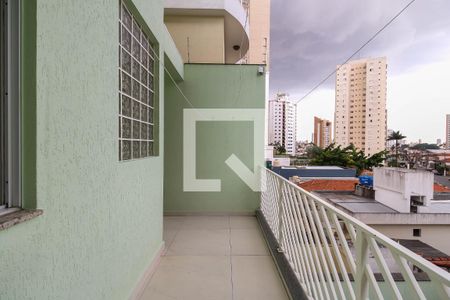 Casa à venda com 180m², 3 quartos e 4 vagasVaranda Externa