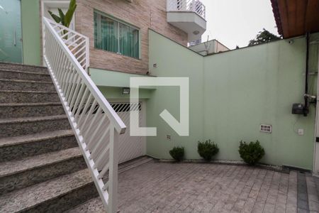 Casa à venda com 180m², 3 quartos e 4 vagasFachada