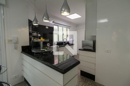 Casa à venda com 180m², 3 quartos e 4 vagasCozinha