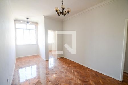 Apartamento à venda com 75m², 3 quartos e sem vaga Apartamento à venda com 75m², 3 quartos e sem vagaSala