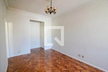 Apartamento à venda com 75m², 3 quartos e sem vaga Apartamento à venda com 75m², 3 quartos e sem vagaSala