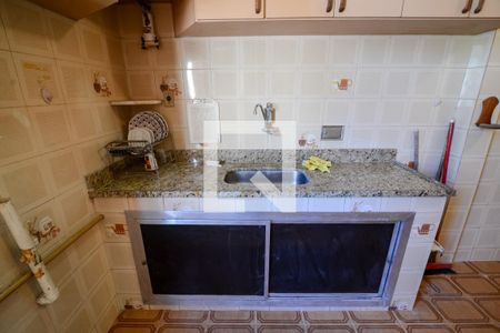 Apartamento à venda com 75m², 3 quartos e sem vaga Apartamento à venda com 75m², 3 quartos e sem vagaCozinha e Área de Serviço