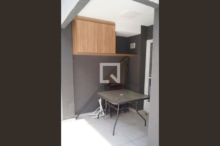 Apartamento para alugar com 30m², 2 quartos e sem vaga Apartamento para alugar com 30m², 2 quartos e sem vagaVaranda