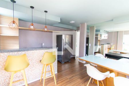 Apartamento para alugar com 28m², 1 quarto e sem vaga Apartamento para alugar com 28m², 1 quarto e sem vagaÁrea comum - Salão de Festas