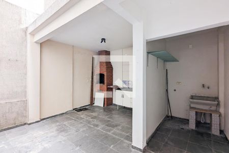 Casa à venda com 175m², 3 quartos e 2 vagas Casa à venda com 175m², 3 quartos e 2 vagasÁrea de serviço