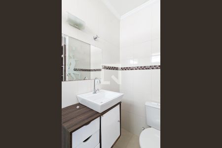 Casa à venda com 175m², 3 quartos e 2 vagas Casa à venda com 175m², 3 quartos e 2 vagasBanheiro da suíte