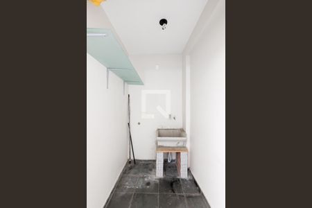 Casa à venda com 175m², 3 quartos e 2 vagas Casa à venda com 175m², 3 quartos e 2 vagasÁrea de serviço