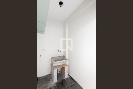 Casa à venda com 175m², 3 quartos e 2 vagas Casa à venda com 175m², 3 quartos e 2 vagasÁrea de serviço