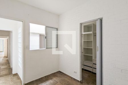 Casa à venda com 175m², 3 quartos e 2 vagas Casa à venda com 175m², 3 quartos e 2 vagasQuarto 2