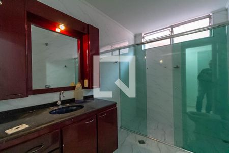 Casa para alugar com 160m², 3 quartos e 3 vagas Casa para alugar com 160m², 3 quartos e 3 vagasBanheiro da Suíte