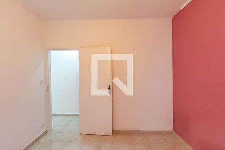 Casa para alugar com 160m², 3 quartos e 3 vagas Casa para alugar com 160m², 3 quartos e 3 vagasQuarto 2