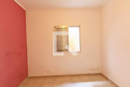 Casa para alugar com 160m², 3 quartos e 3 vagas Casa para alugar com 160m², 3 quartos e 3 vagasQuarto 2