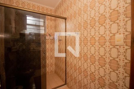 Casa à venda com 329m², 4 quartos e 3 vagas Casa à venda com 329m², 4 quartos e 3 vagasBanheiro da Suíte