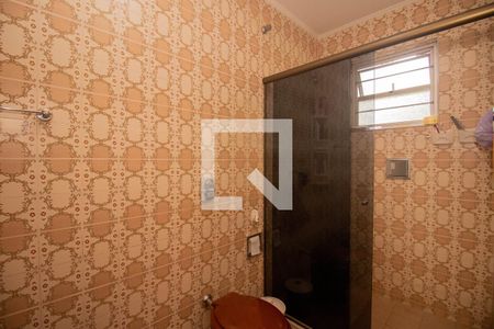 Casa à venda com 329m², 4 quartos e 3 vagas Casa à venda com 329m², 4 quartos e 3 vagasBanheiro da Suíte