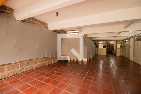 Casa à venda com 329m², 4 quartos e 3 vagas Casa à venda com 329m², 4 quartos e 3 vagasGaragem