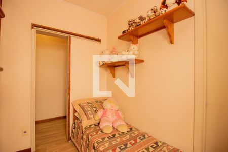 Casa à venda com 329m², 4 quartos e 3 vagas Casa à venda com 329m², 4 quartos e 3 vagasDependência