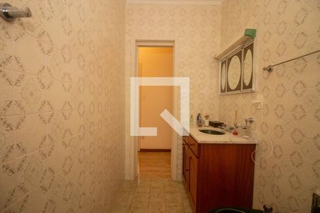 Casa à venda com 329m², 4 quartos e 3 vagas Casa à venda com 329m², 4 quartos e 3 vagasBanheiro Social