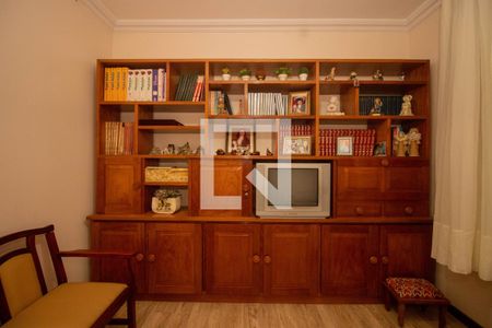 Casa à venda com 329m², 4 quartos e 3 vagas Casa à venda com 329m², 4 quartos e 3 vagasQuarto 1