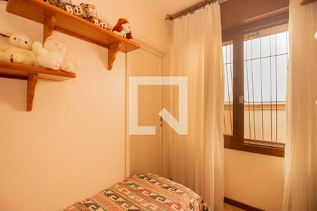 Casa à venda com 329m², 4 quartos e 3 vagas Casa à venda com 329m², 4 quartos e 3 vagasDependência