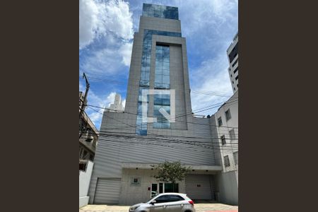 Apartamento para alugar com 60m², 2 quartos e 2 vagas Apartamento para alugar com 60m², 2 quartos e 2 vagasFachada