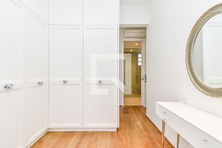 Apartamento à venda com 103m², 1 quarto e 1 vagaQuarto - Suíte