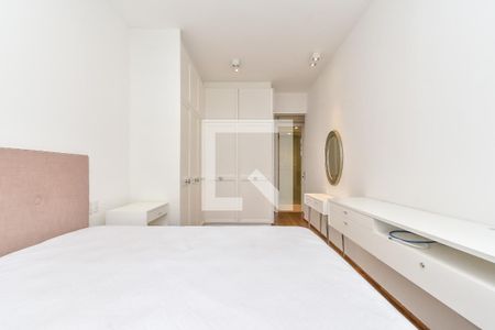 Apartamento à venda com 103m², 1 quarto e 1 vagaQuarto - Suíte