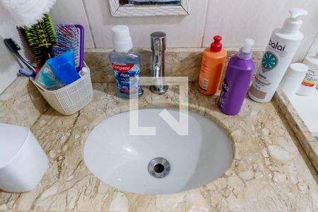 Banheiro Térreo de casa à venda com 3 quartos, 117m² em Jardim Modelo, São Paulo