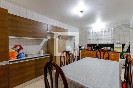 Casa à venda com 117m², 3 quartos e sem vaga Casa à venda com 117m², 3 quartos e sem vagaCozinha