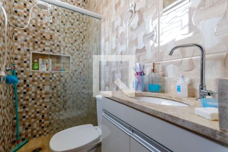 Casa à venda com 117m², 3 quartos e sem vaga Casa à venda com 117m², 3 quartos e sem vagaBanheiro