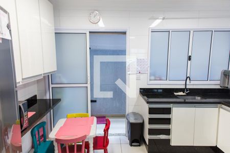 Casa de condomínio à venda com 70m², 2 quartos e 1 vaga Casa de condomínio à venda com 70m², 2 quartos e 1 vagaCozinha